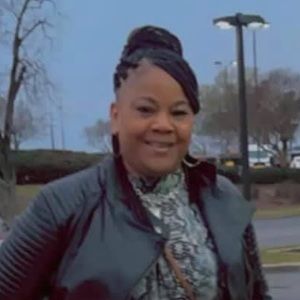 Meet your Posher, Deborah